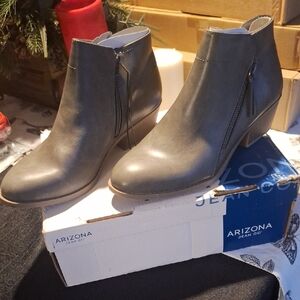 Arizona Jean Company Women's Charcoal Ankle Booties